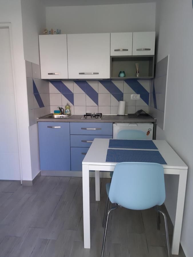 Ferienwohnung Studio Jelena Šilo Exterior foto